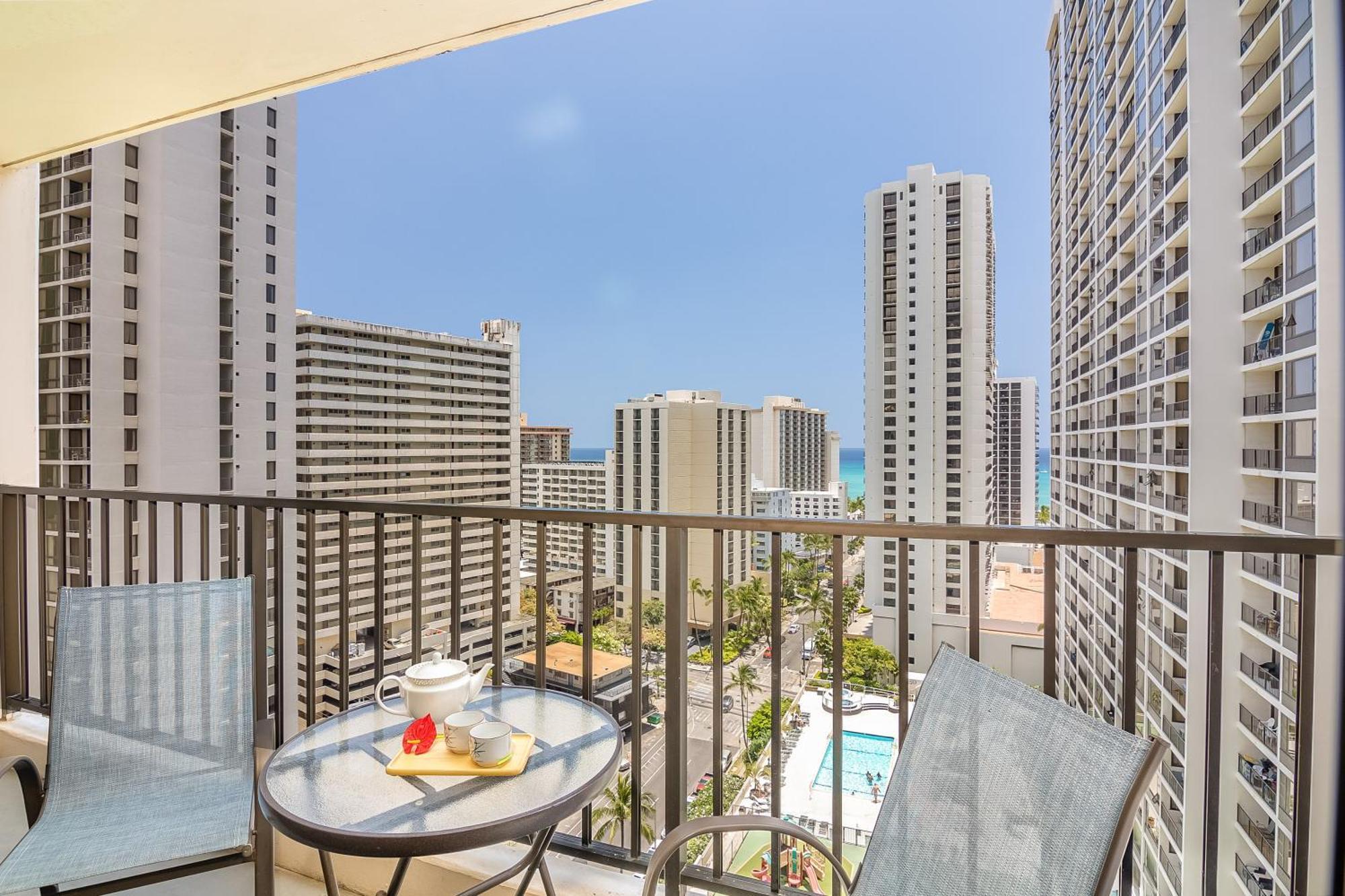 Beautiful 1Br, Steps To Waikiki Beach And Parking Гонолулу Экстерьер фото