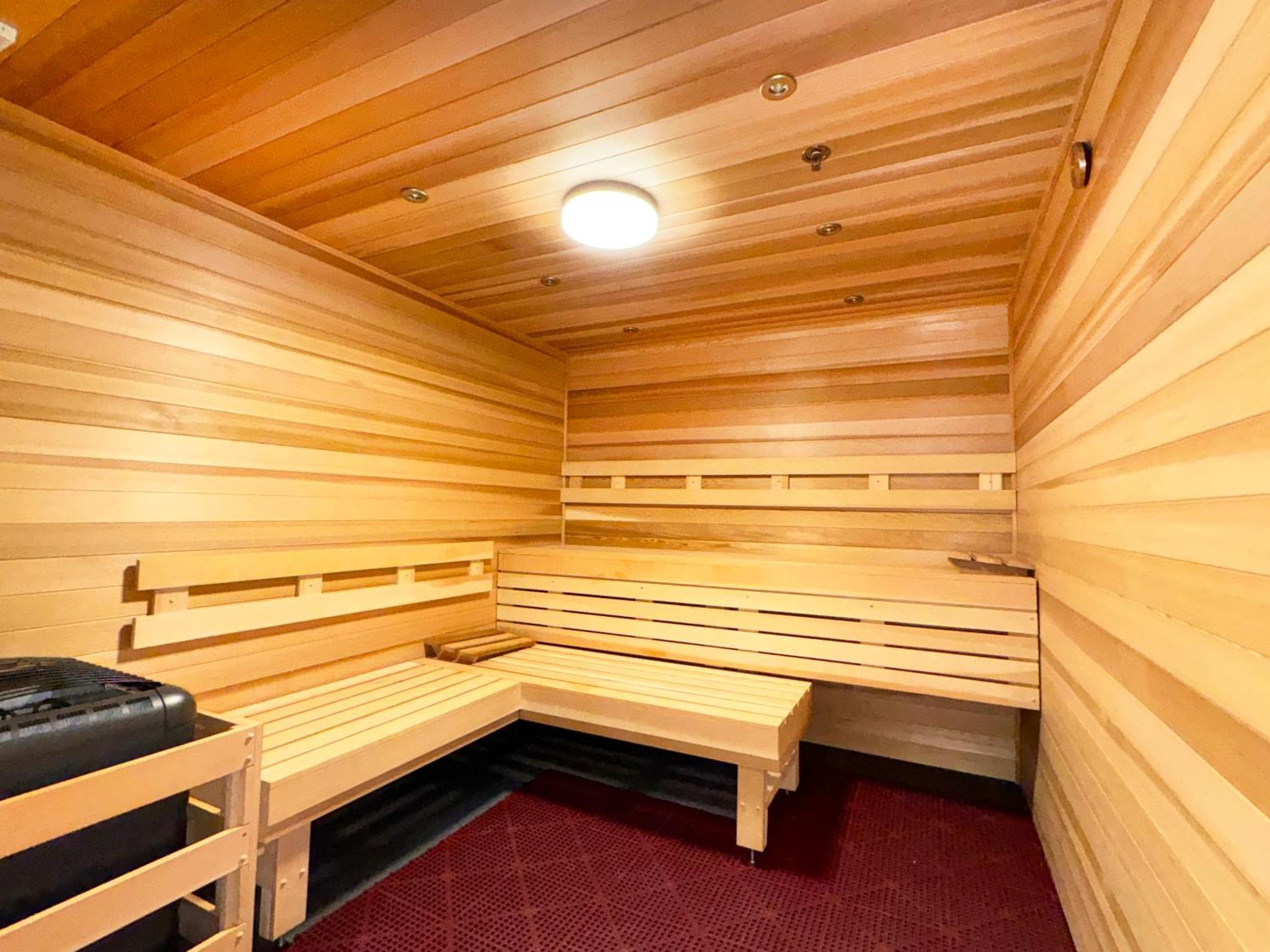 Beautiful 1Br, Steps To Waikiki Beach And Parking Гонолулу Экстерьер фото